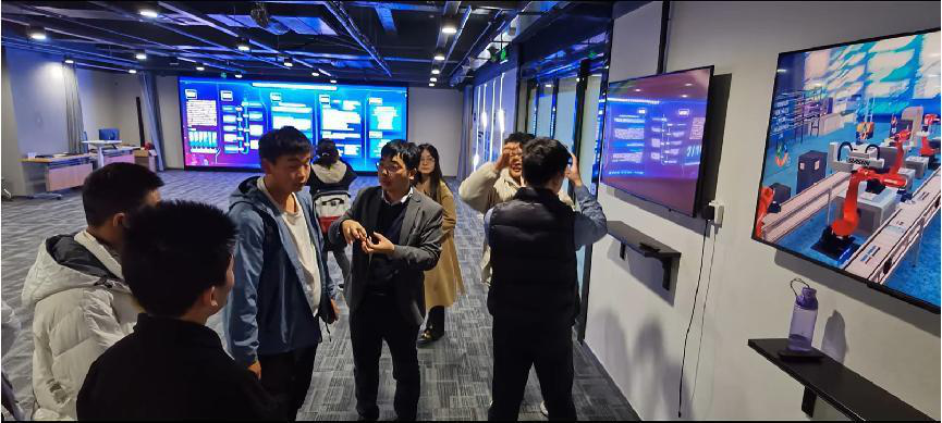 实地探访增见识 信息工程系组织学生深入福往科技有限公司参观学习